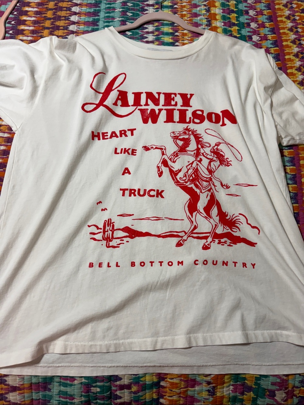 Lainey Wilson Daydreamer tee medium